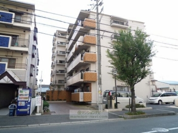 マンション外観