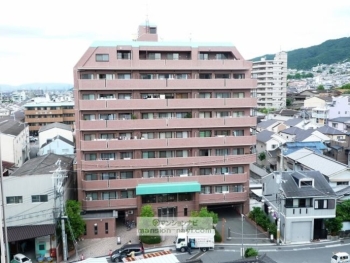 マンション外観